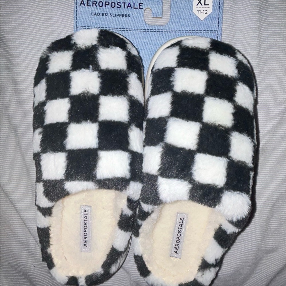 Aeropostale Checkered Slippers